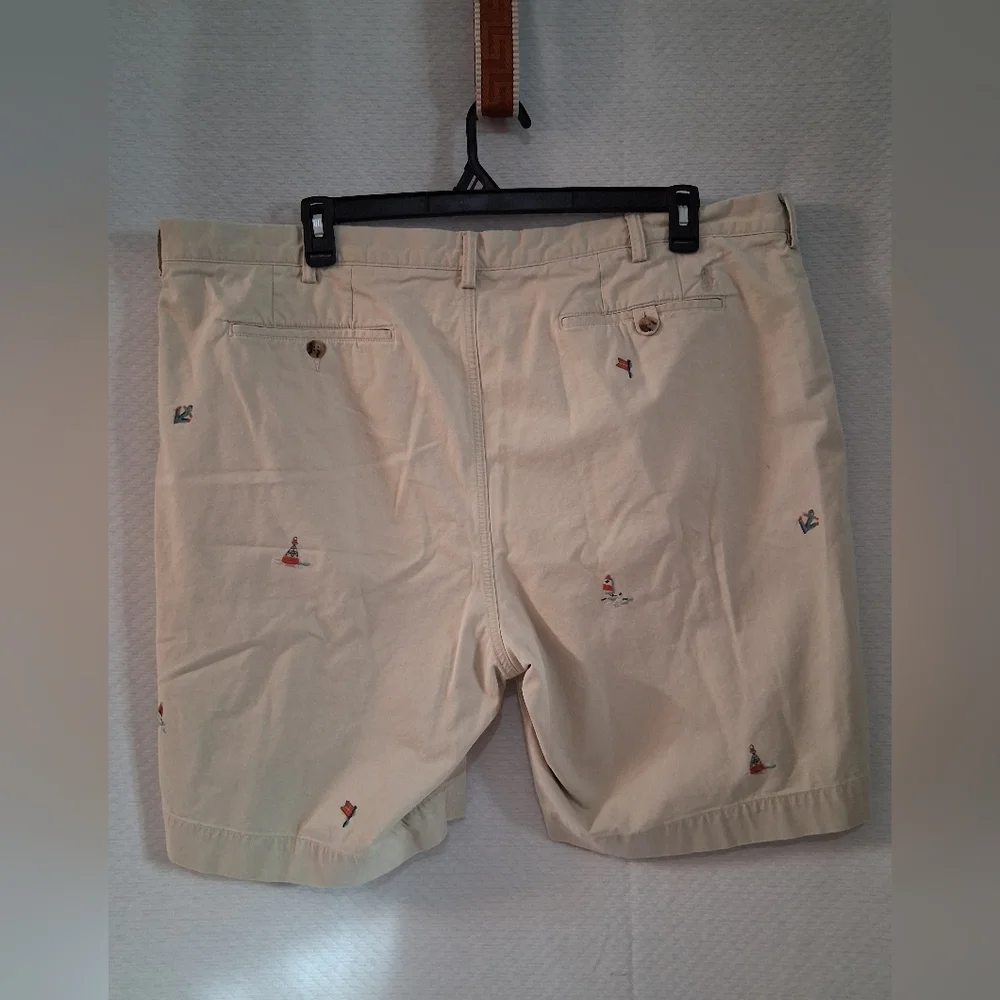 Polo Ralph Lauren Men's Beige Embroidered Shorts - Picture 2 of 6